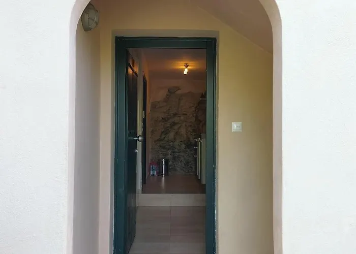 On The Rock Tatil Evi Áfissos