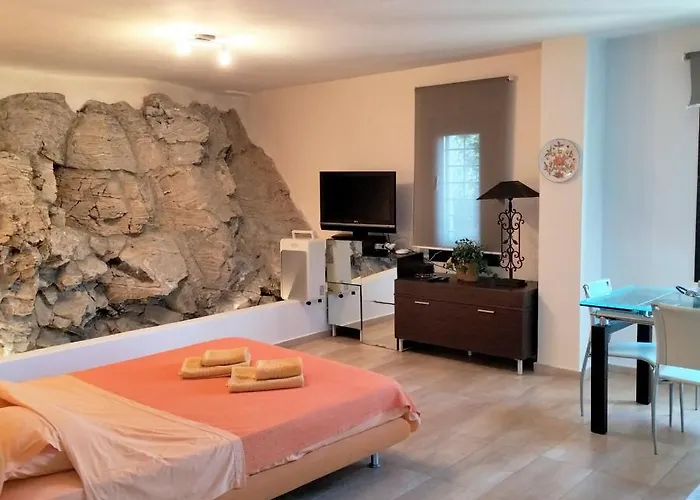 On The Rock Áfissos