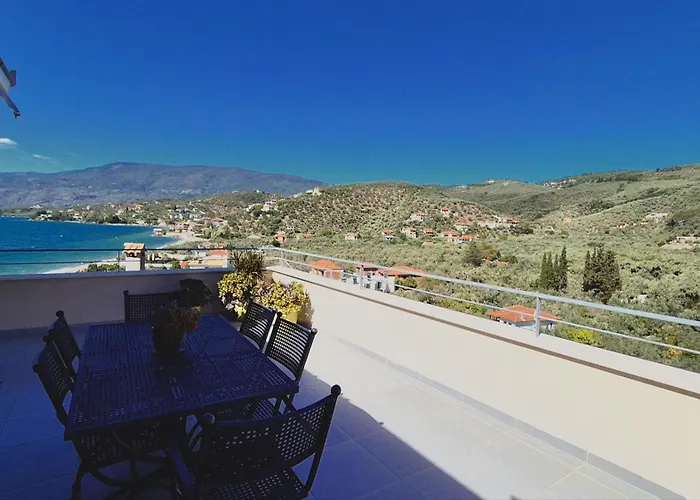 On The Rock Áfissos