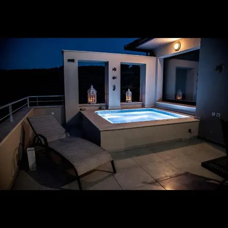 Holiday home On The Rock