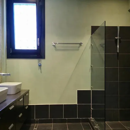 On The Rock Holiday home