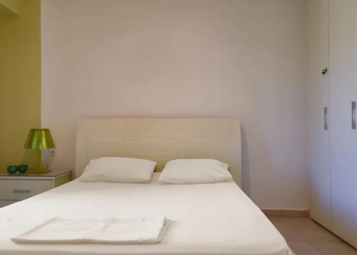 On The Rock * Afissos